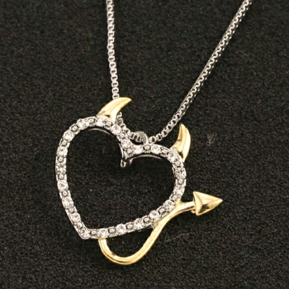 🖤Bad Girl's Devil🖤Heart Necklace🖤